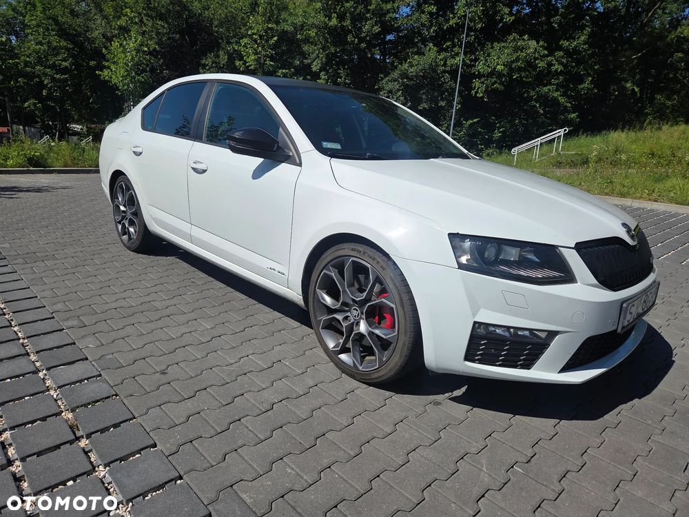 Skoda Octavia 2.0 TSI RS - 13