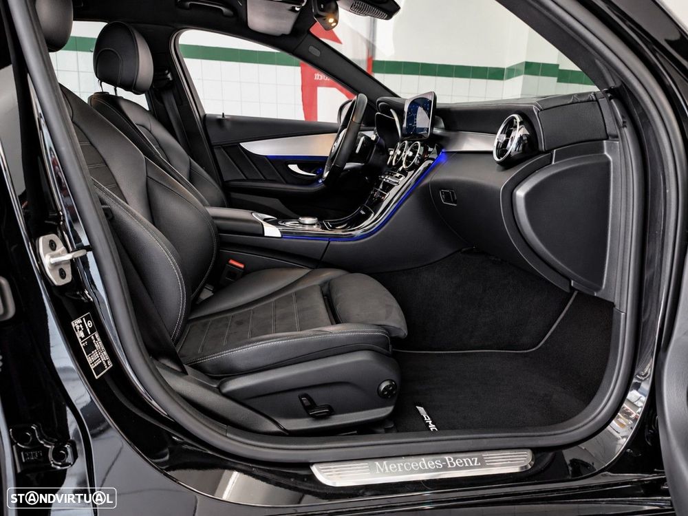 Mercedes-Benz C 300 de AMG Line - 11