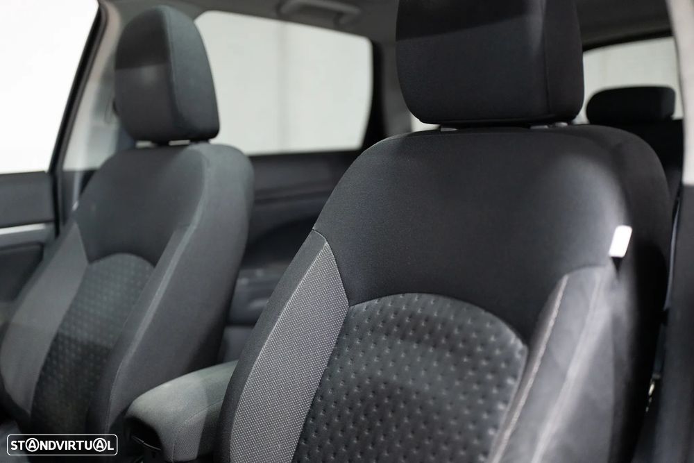 Mitsubishi ASX 1.8 DI-D Instyle - 26