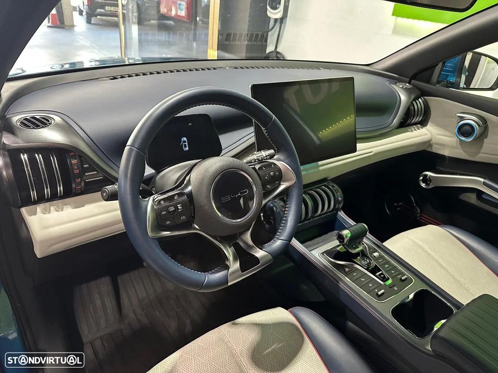 BYD Atto 3 60.48 kWh Design - 6