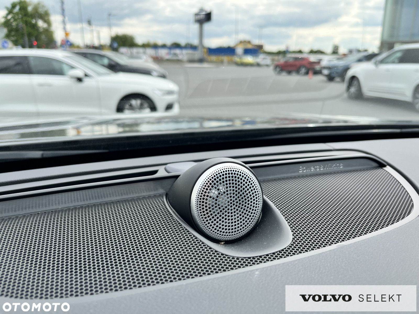 Volvo S90 - 23