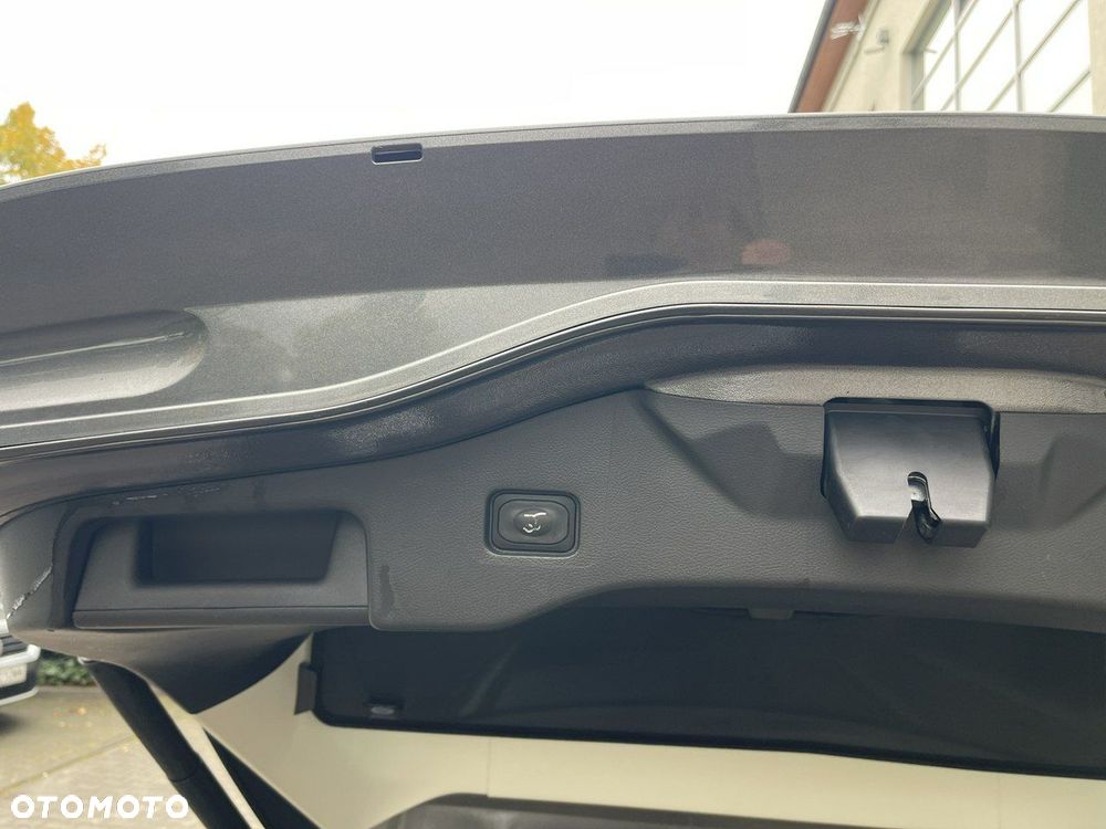 Ford Mondeo - 10