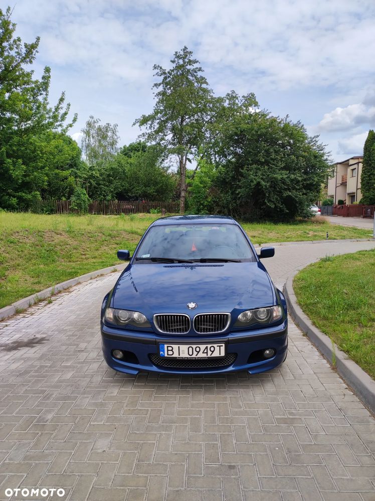 BMW Seria 3 318i - 1