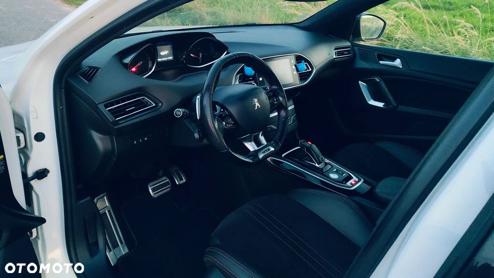 Peugeot 308 PureTech 225 EAT8 Stop & Start GT - 9