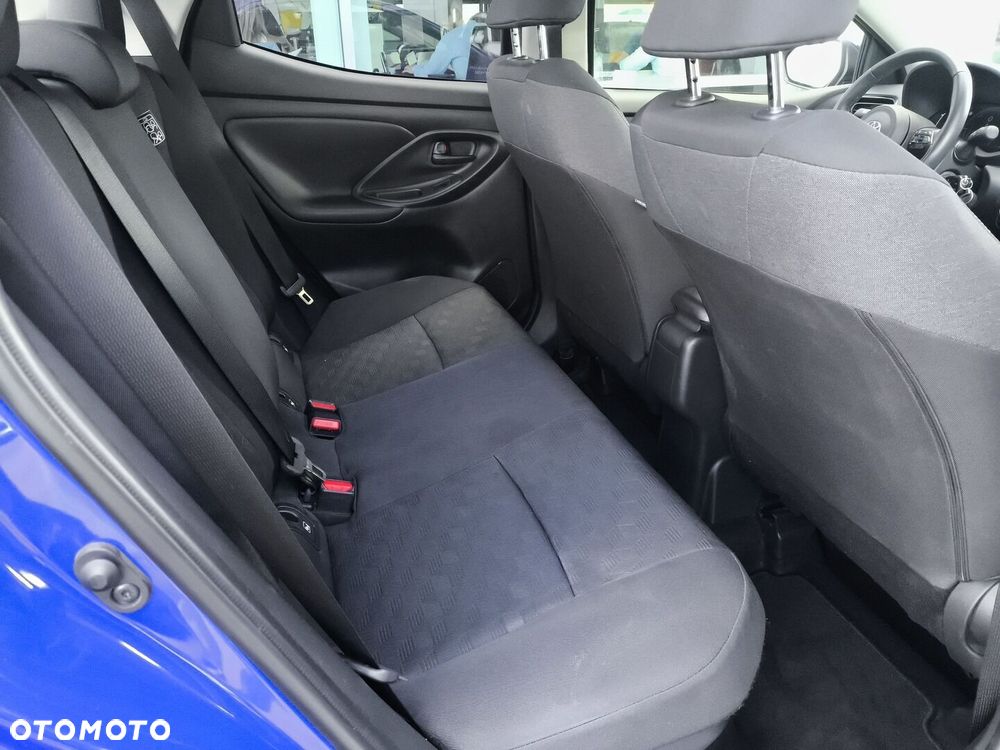 Toyota Yaris Hybrid 1.5 Style - 11