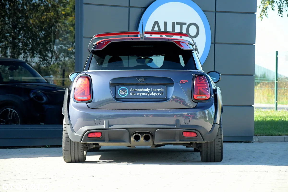 MINI John Cooper Works ALL4 sport - 8
