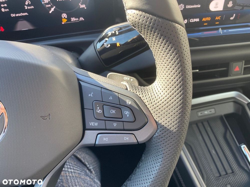 Volkswagen T-Roc 1.5 TSI R-Line DSG - 13