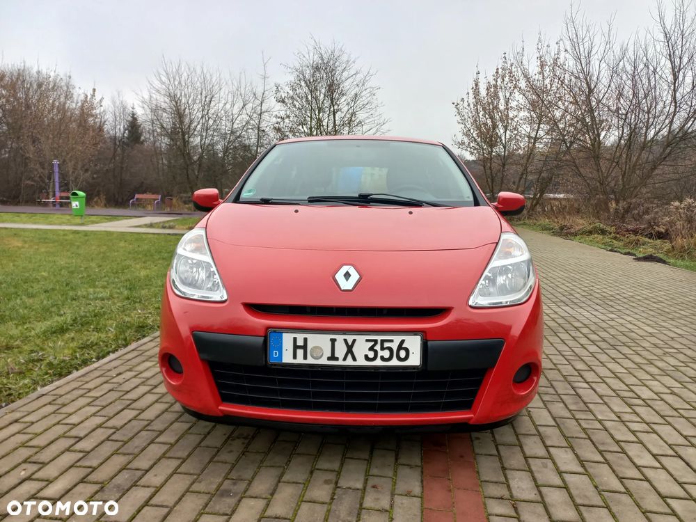 Renault Clio - 1