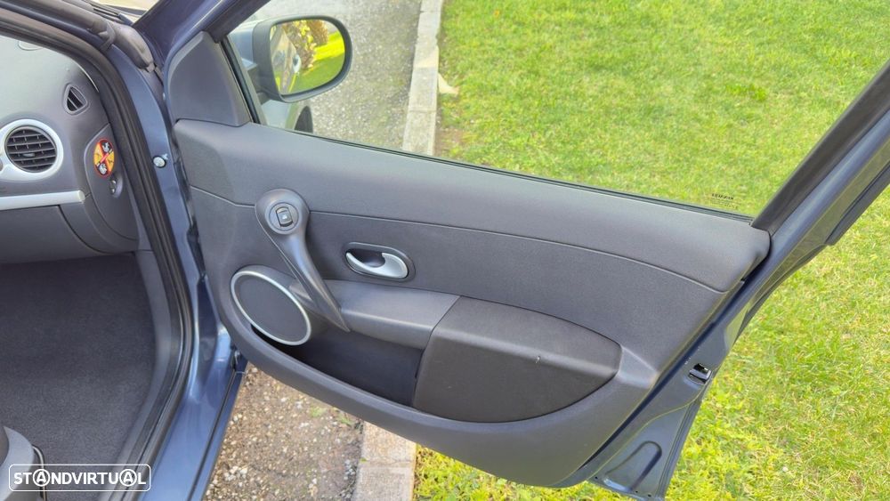 Renault Clio 1.2 TCE Dynamique S - 16