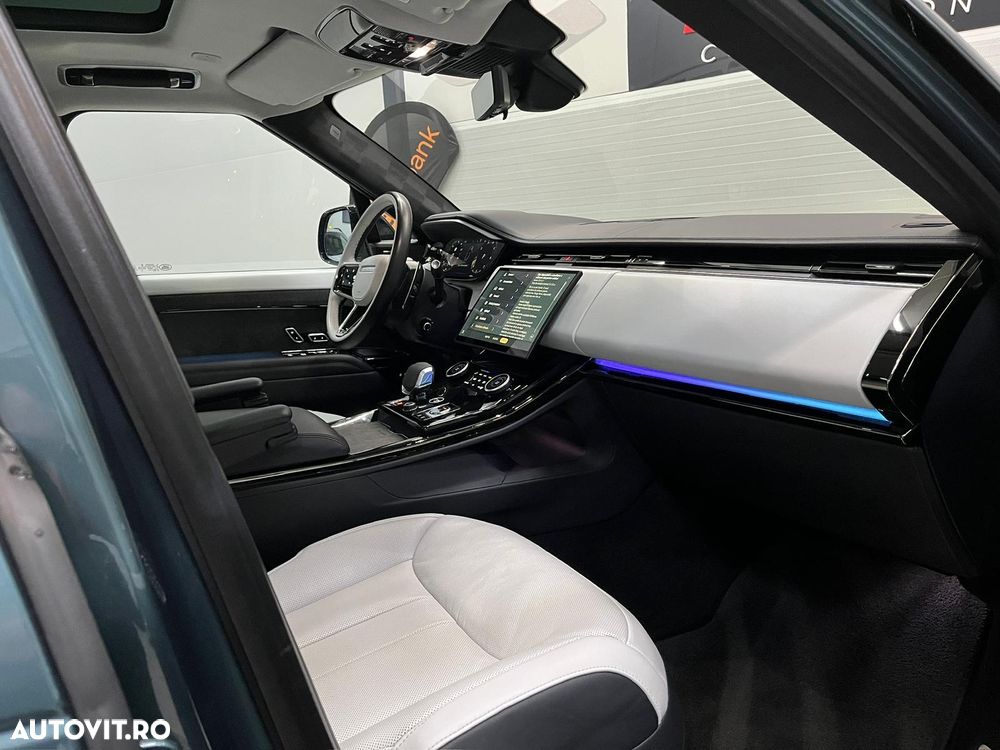 Land Rover Range Rover Sport 4.4 V8 P530 First Edition - 11