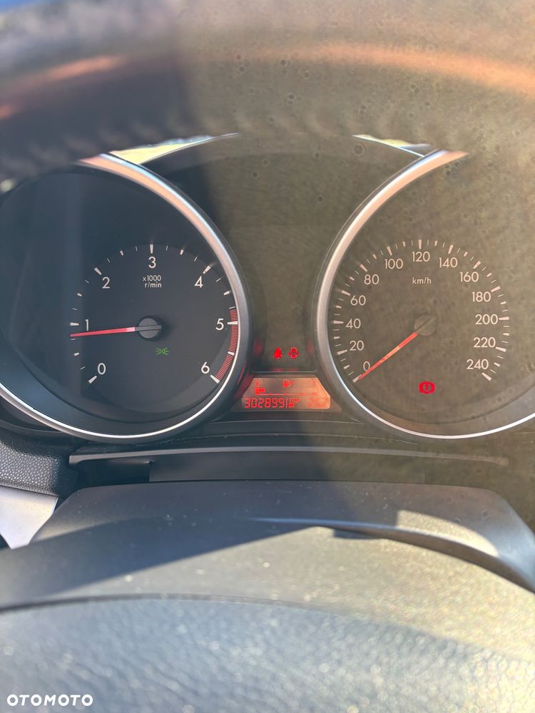 Mazda 3 1.6 CD Exclusive - 10