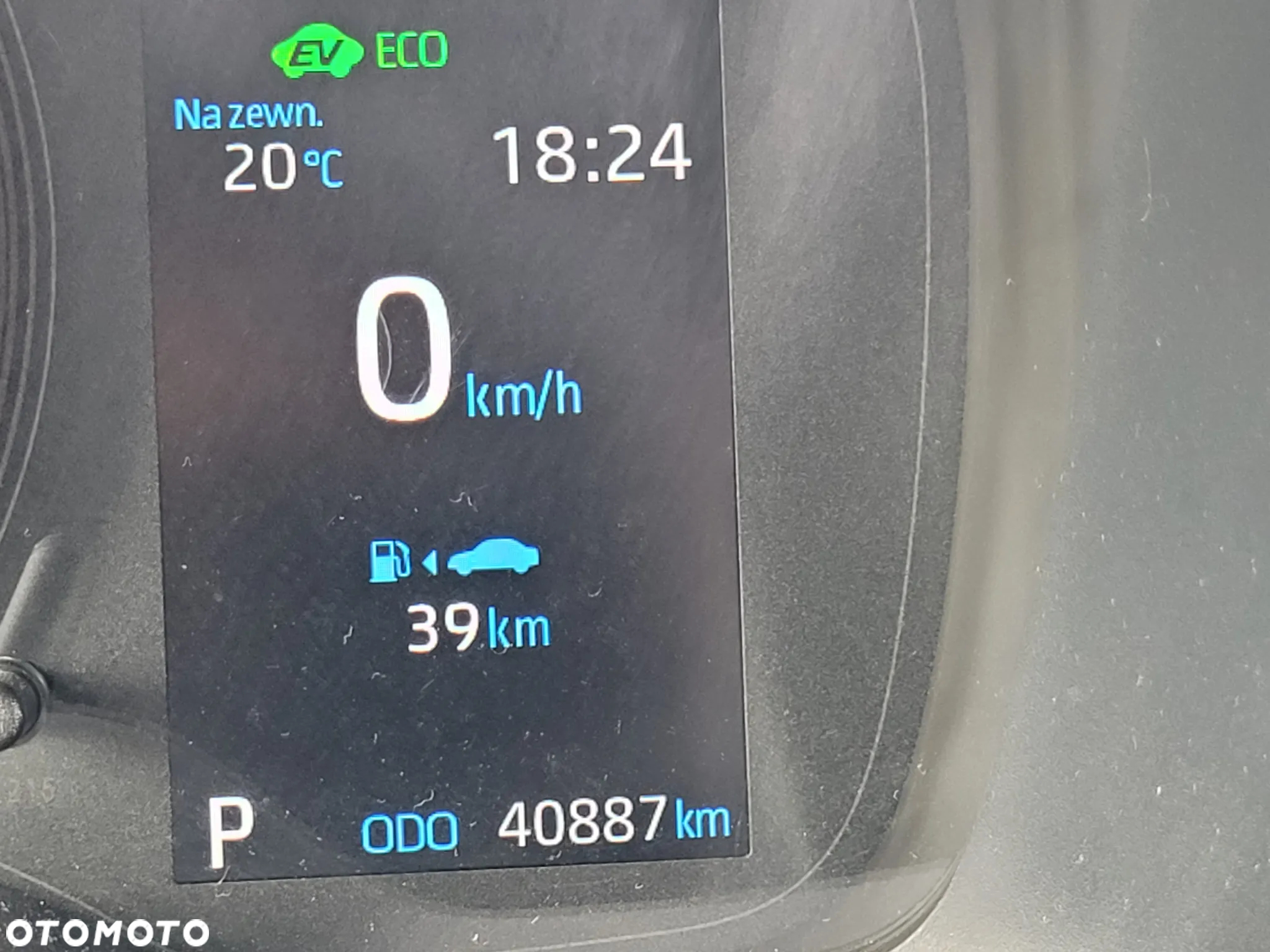 Toyota Corolla 1.8 Hybrid Touring Sports Comfort - 18