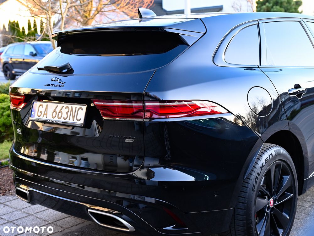 Jaguar F-Pace P400 AWD R-Dynamic S - 16