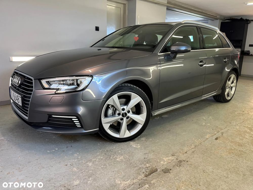 Audi A3 Sportback 1.4 TFSI e-tron design - 1