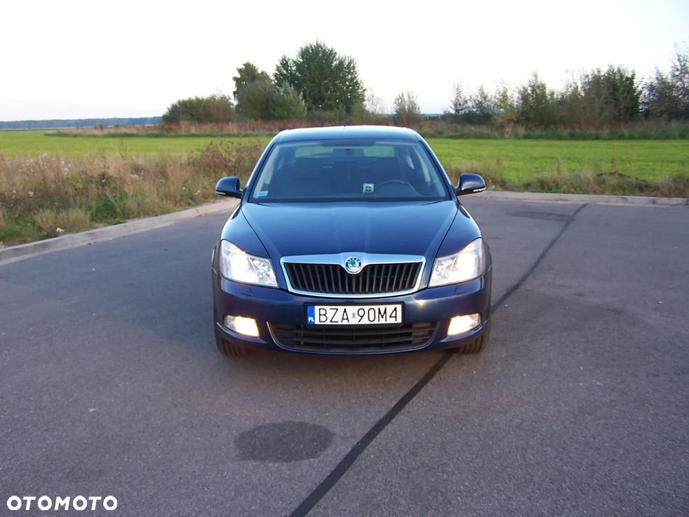 Skoda Octavia 1.9 TDI Elegance DSG - 1