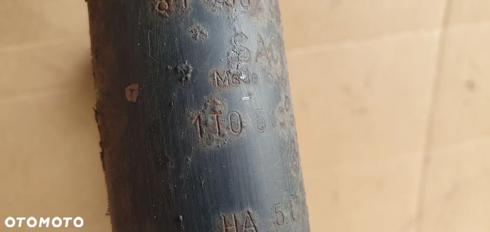 Amortyzator prawy lewy tył tylny VW Touran 1T0 - 5