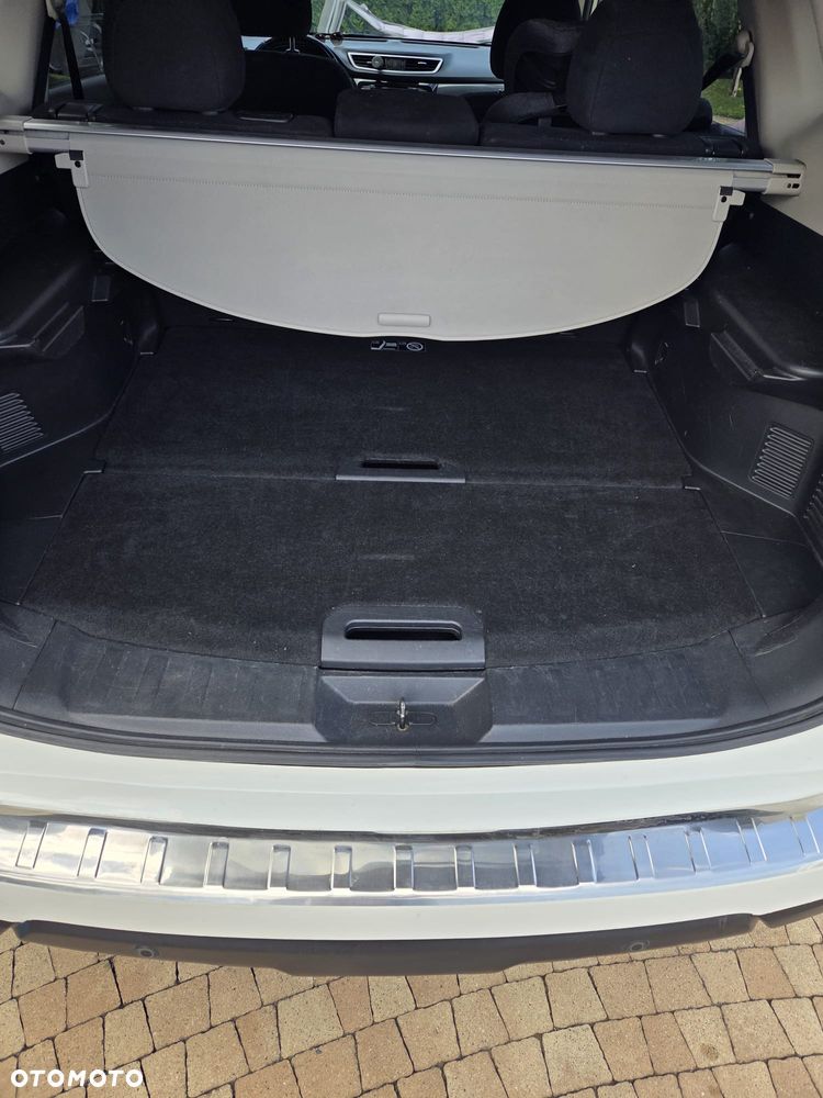 Nissan X-Trail 1.6 dCi Xtronic 360 - 12