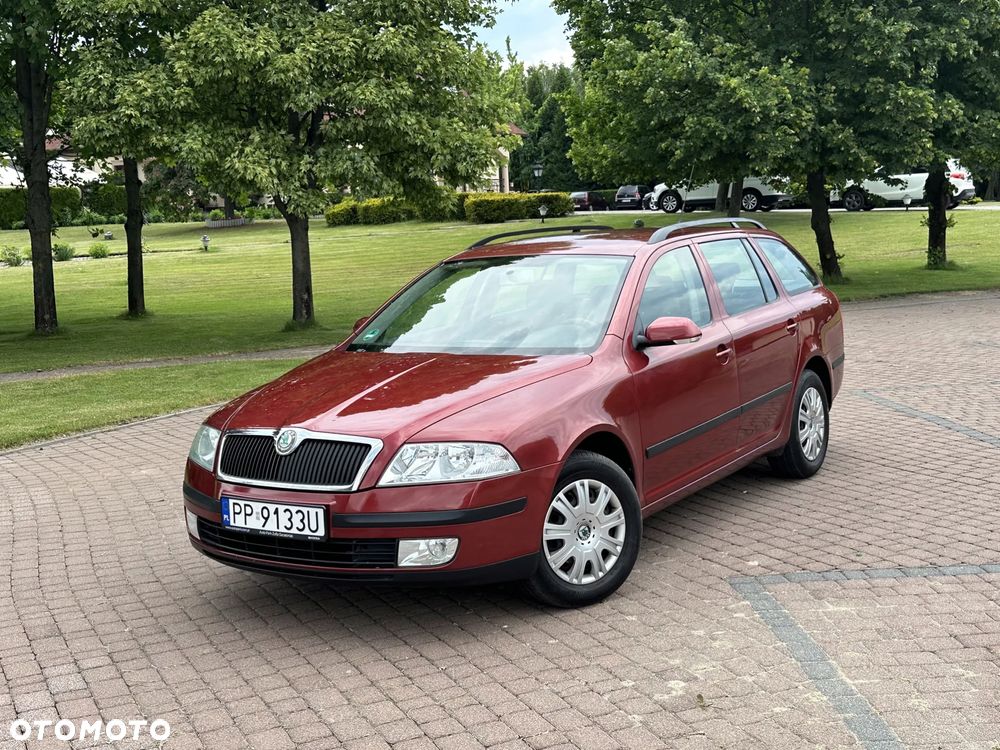 Skoda Octavia 1.6 Combi - 1