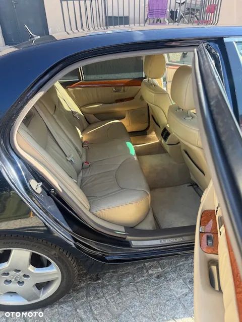 Lexus LS 430 Voyage - 18