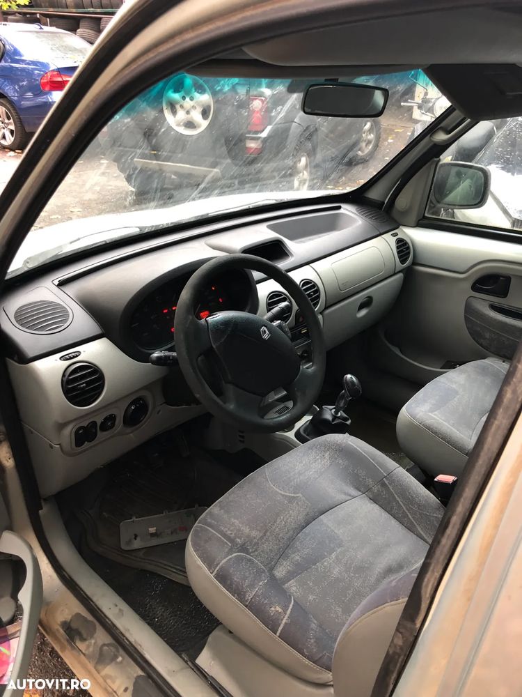 Dezmembrez Renault Kangoo 2005 gri argintiu 1,5 dci - 10