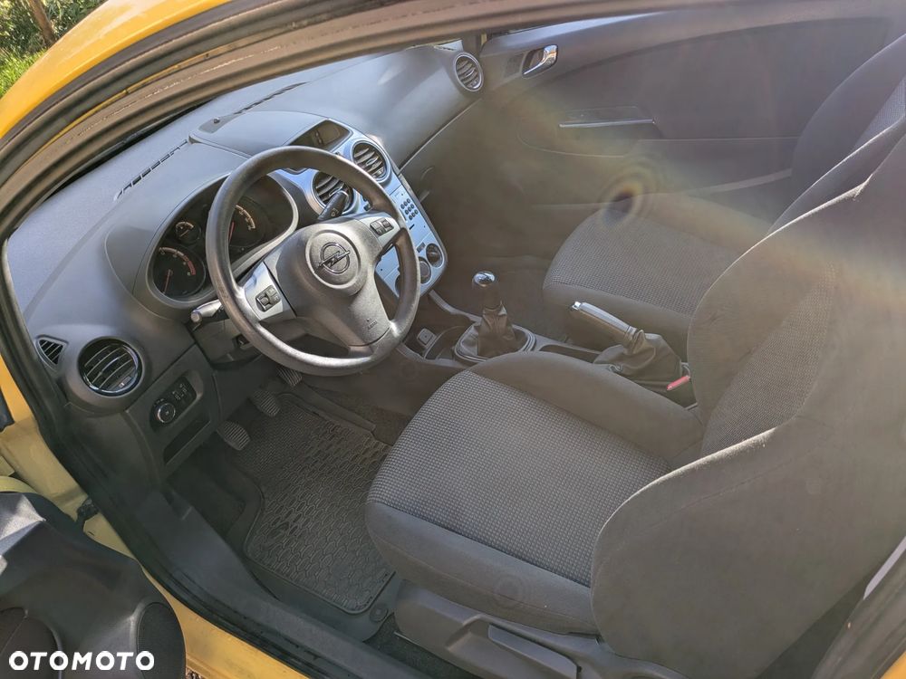 Opel Corsa 1.2 16V Enjoy - 7