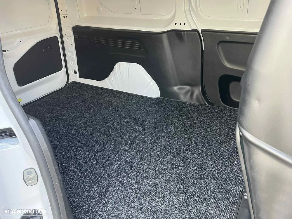 Toyota Proace City L2 1.5D 100cv - 27