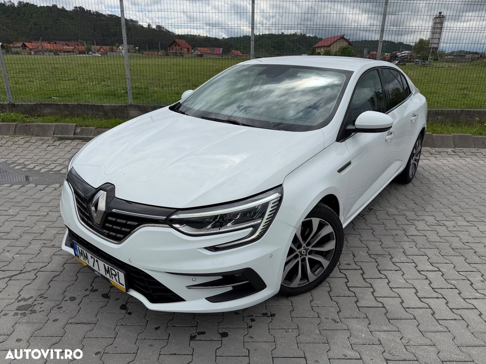 Renault Megane Blue dCi Intens - 1