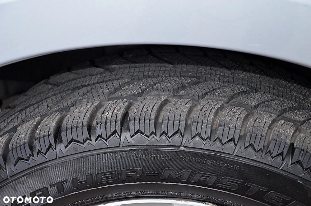 Citroën C-Crosser 2.2 HDi Exclusive DCS - 16