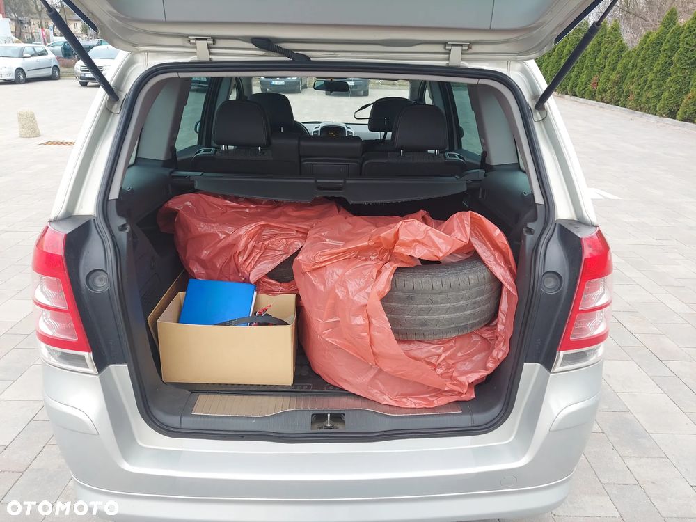 Opel Zafira 1.9 CDTI Cosmo - 17