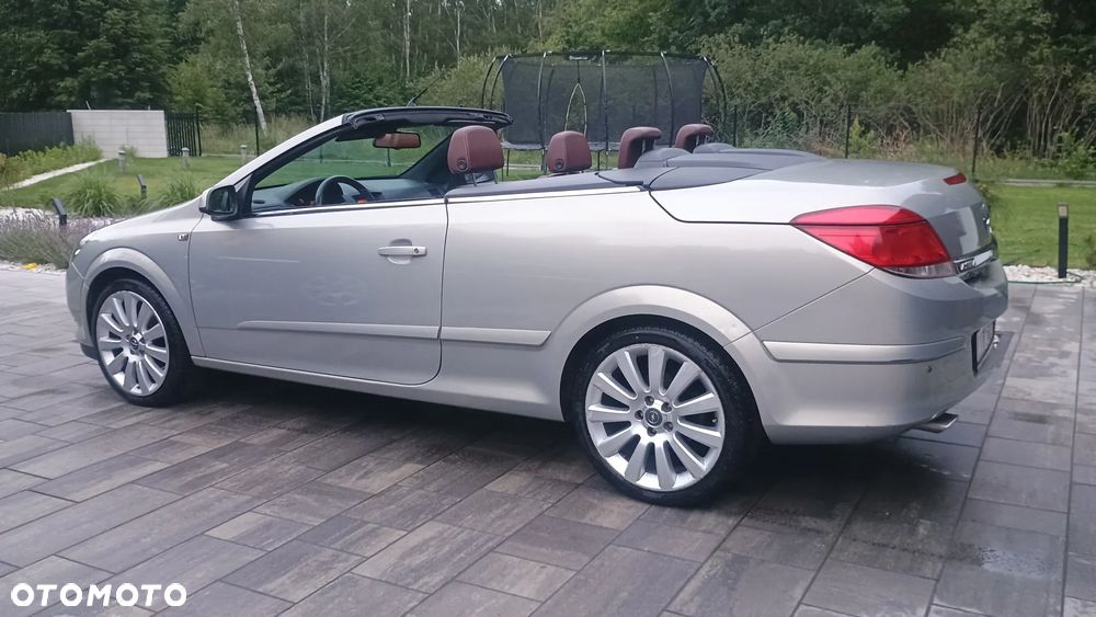 Opel Astra 1.8 Cosmo - 1