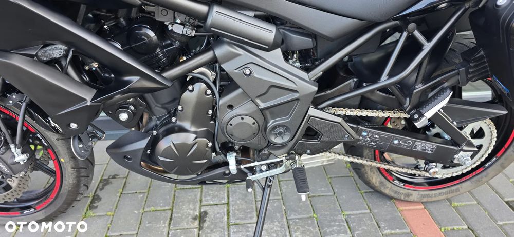 Kawasaki Versys 650 - 35