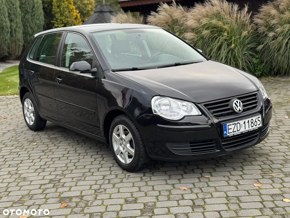 Volkswagen Polo 1.4 16V Comfortline - 9