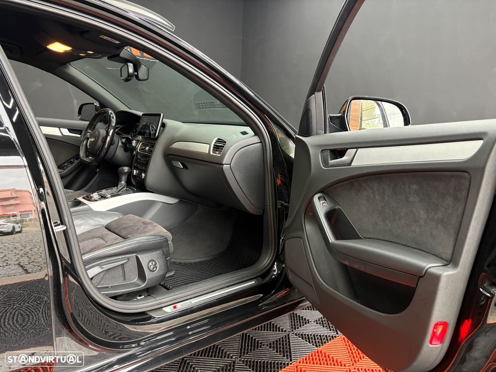 Audi A4 Avant 2.0 TDI Multitronic S-line - 39
