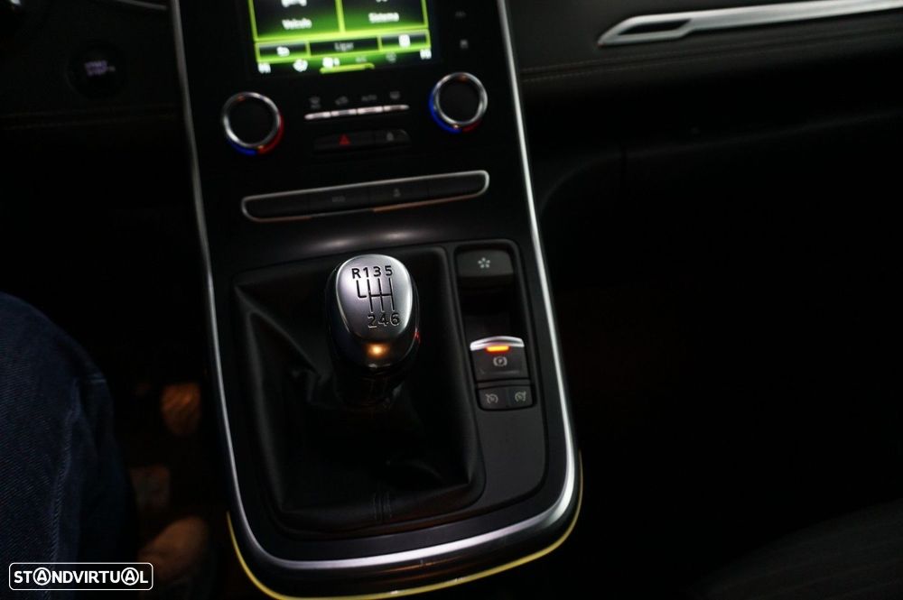 Renault Grand Scénic 1.5 dCi Intens Hybrid Assist SS - 20