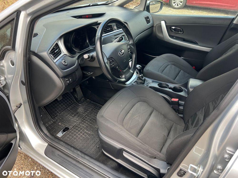 Kia Ceed 1.6 CRDi Smart - 9