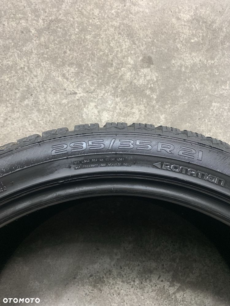 1x Opona Nokian 295/35 R 21 107v WR SUV 4 - 5