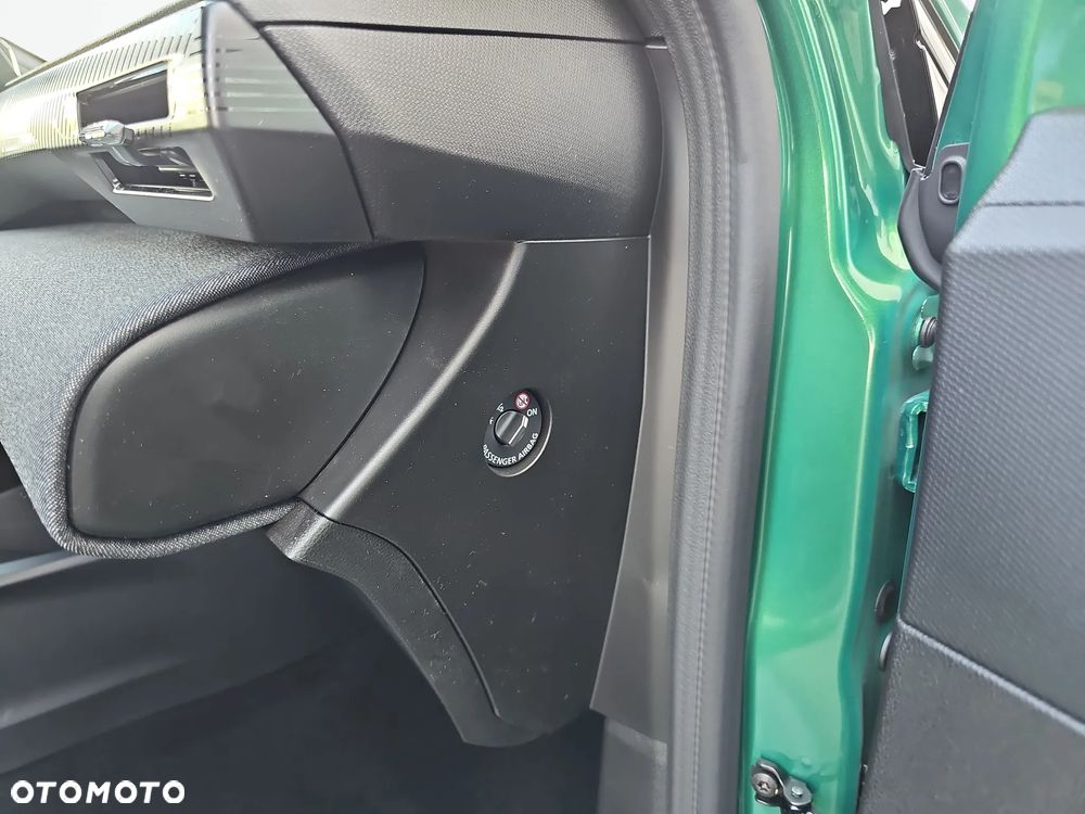 Renault Clio - 25