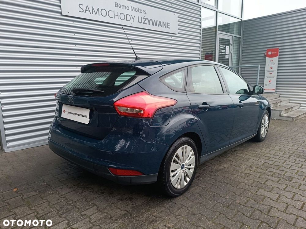 Ford Focus 1.6 Trend - 6