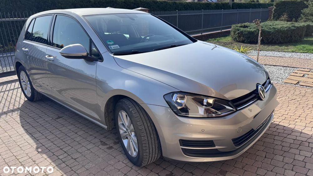 Volkswagen Golf VII 1.2 TSI BMT Comfortline - 3