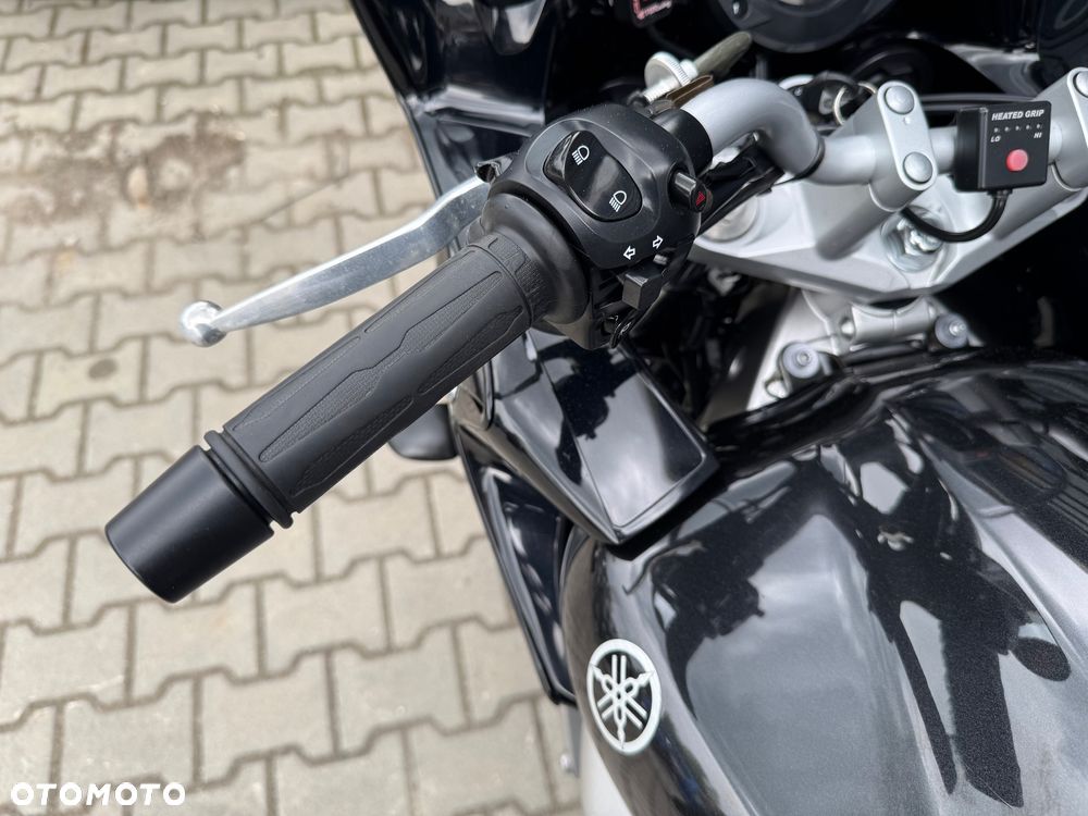 Yamaha FZ6 - 15