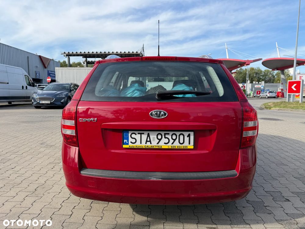 Kia Ceed 1.4 S - 23