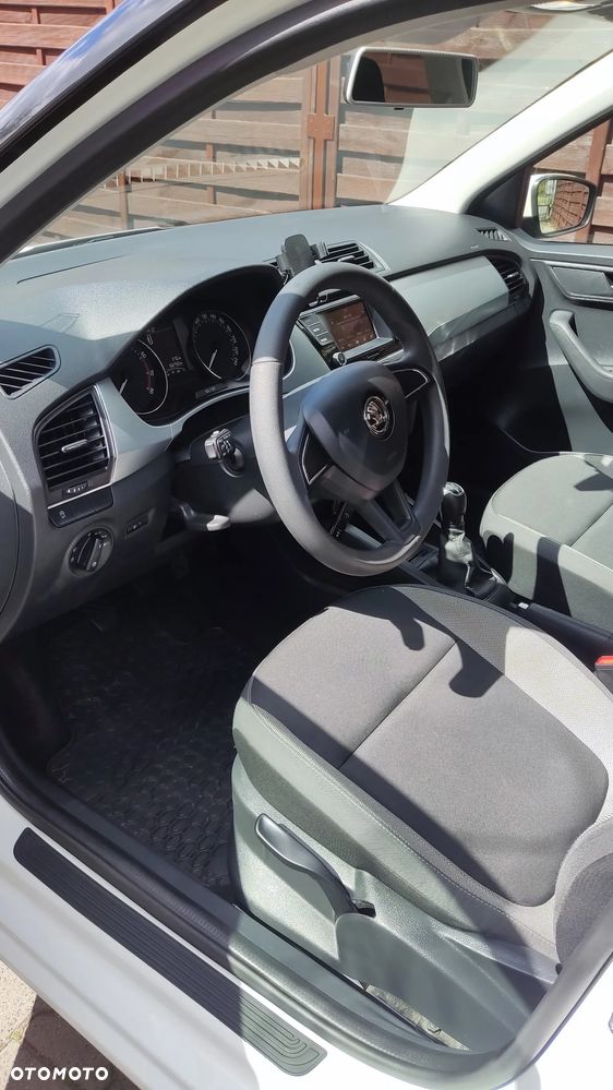 Skoda Fabia 1.0 TSI Monte Carlo - 16