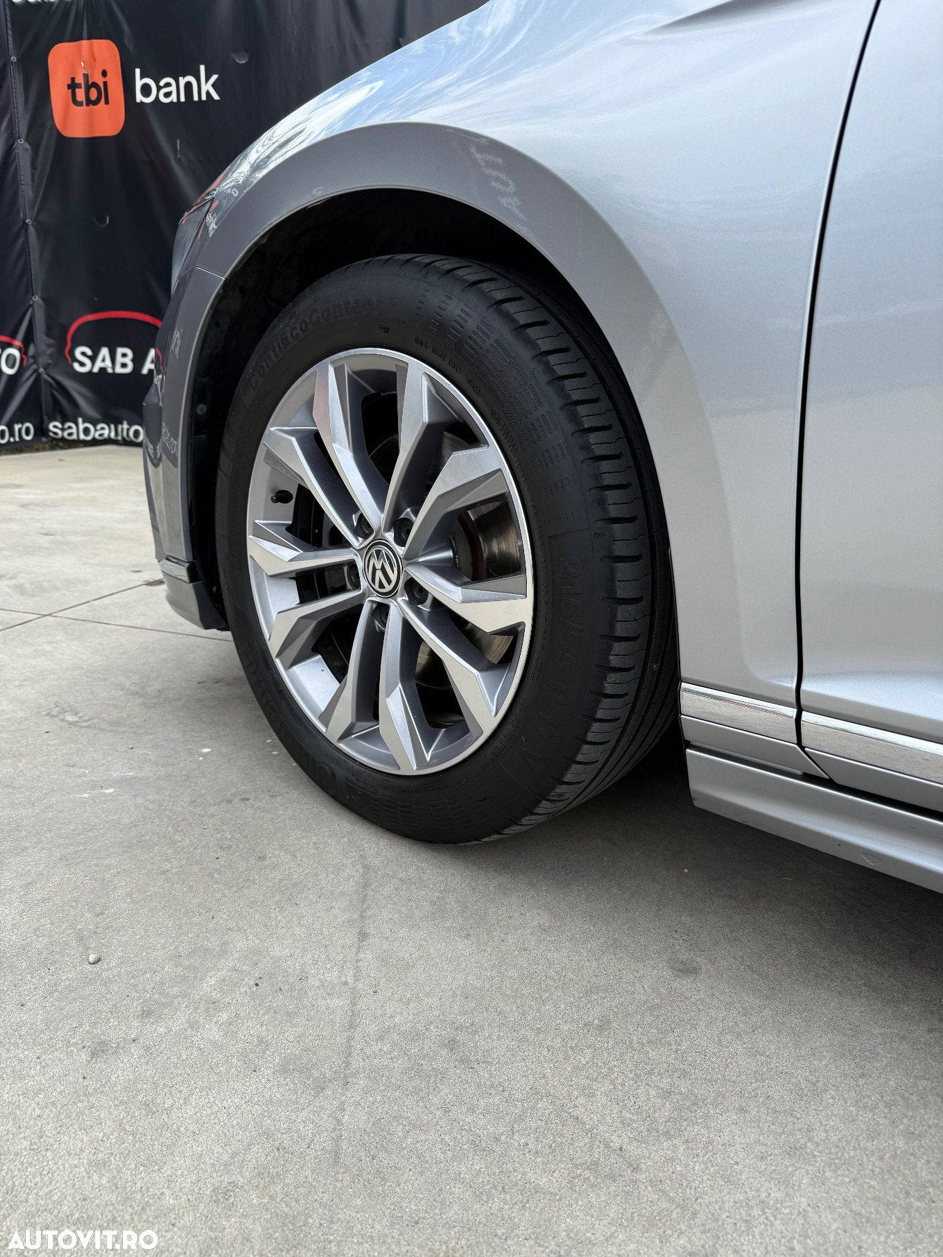 Volkswagen Passat 1.5 TSI OPF DSG Highline - 25