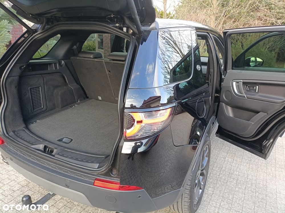 Land Rover Discovery Sport TD4 HSE Luxury - 31
