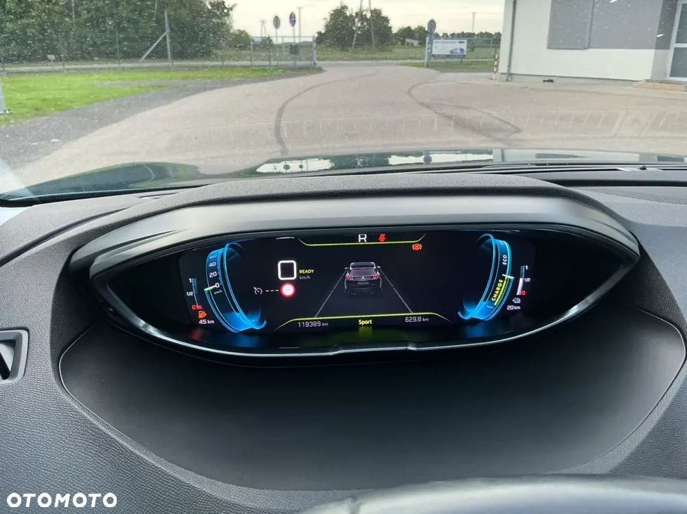 Peugeot 3008 1.6 PureTech Hybrid PHEV Allure Pack S&S EAT8 - 31