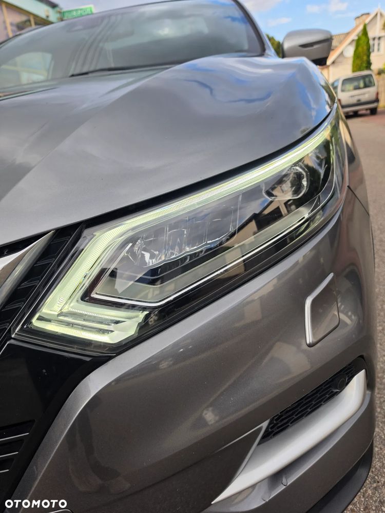 Nissan Qashqai 1.3 DIG-T Tekna+ - 16