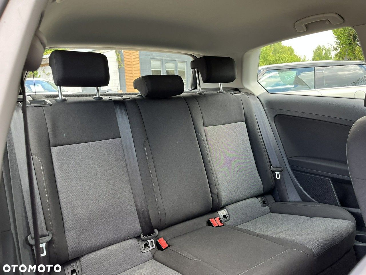 Volkswagen Golf - 17