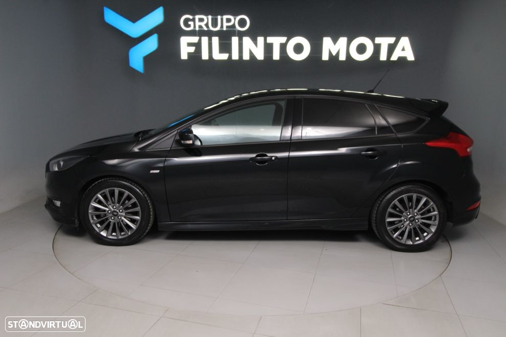 Ford Focus 1.0 SCTi ST-Line - 5
