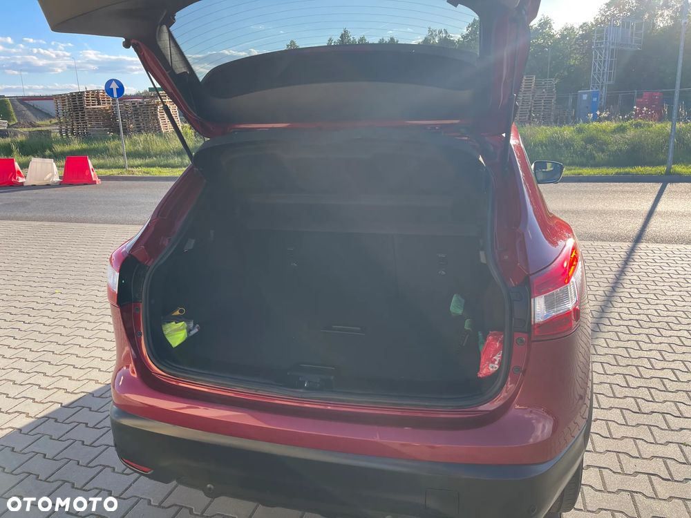 Nissan Qashqai 1.2 DIG-T Tekna EU6 - 6