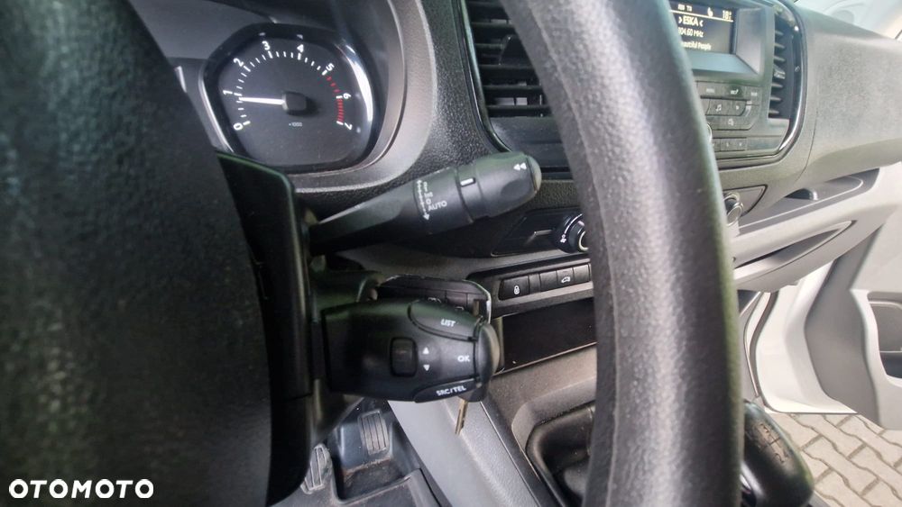 Peugeot EXPERT - 23